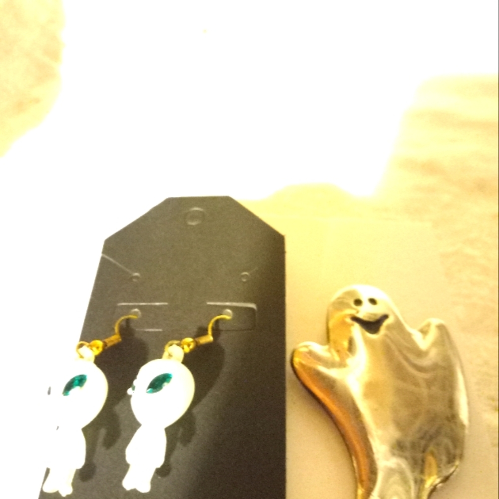 Used,not new child's Halloween  plastic ghost  earrings  and metal ghost pin.